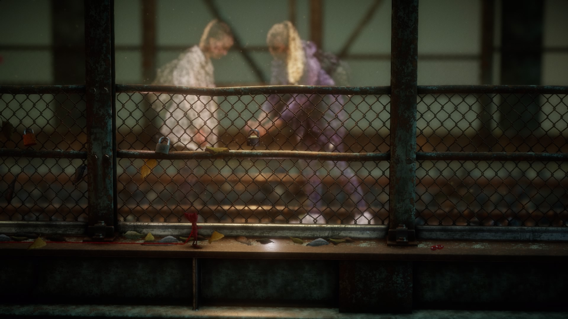Unravel devant le pont des amoureux